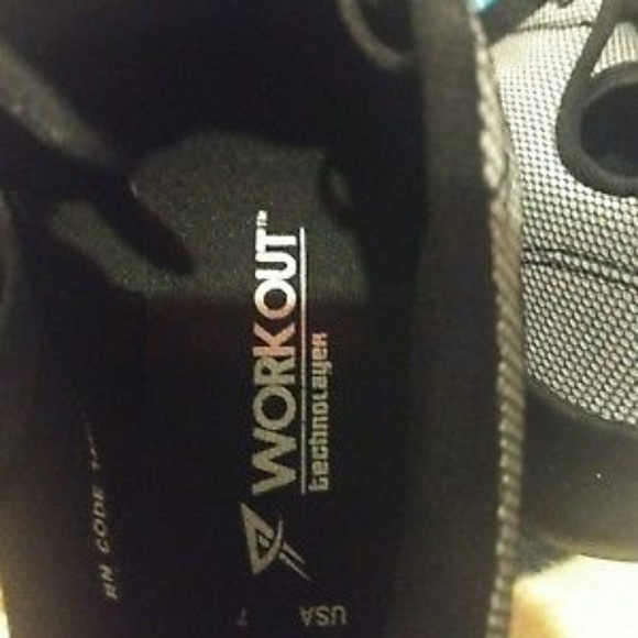 (2) pair Mens knit running/workout sneakers - Picture 3 of 5